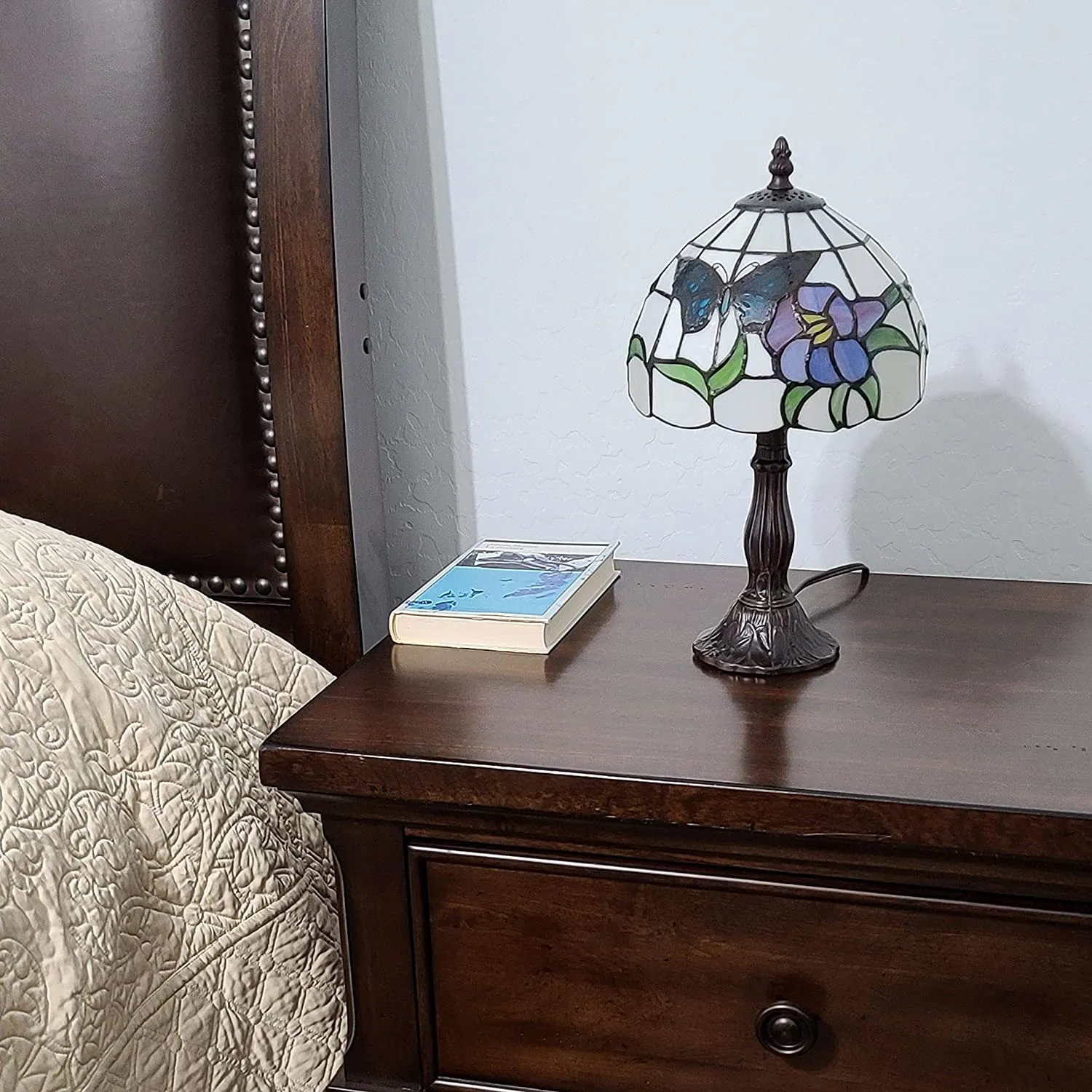 Amora Lighting AM210TL08B Tiffany Style Butterfly Table Lamp 15" Tall