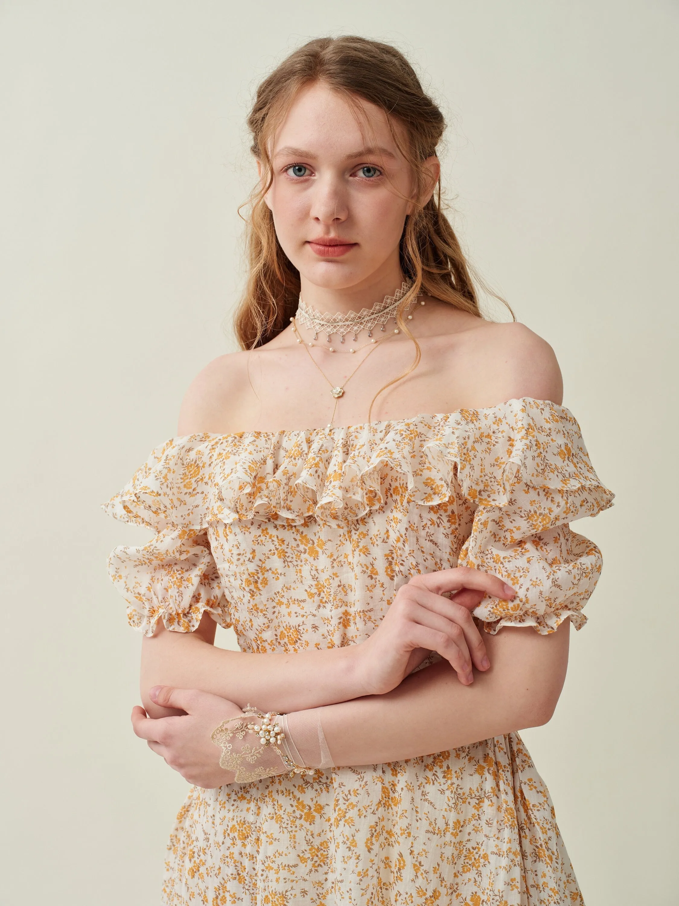 Elysia 15 | Lace-up linen flared dress