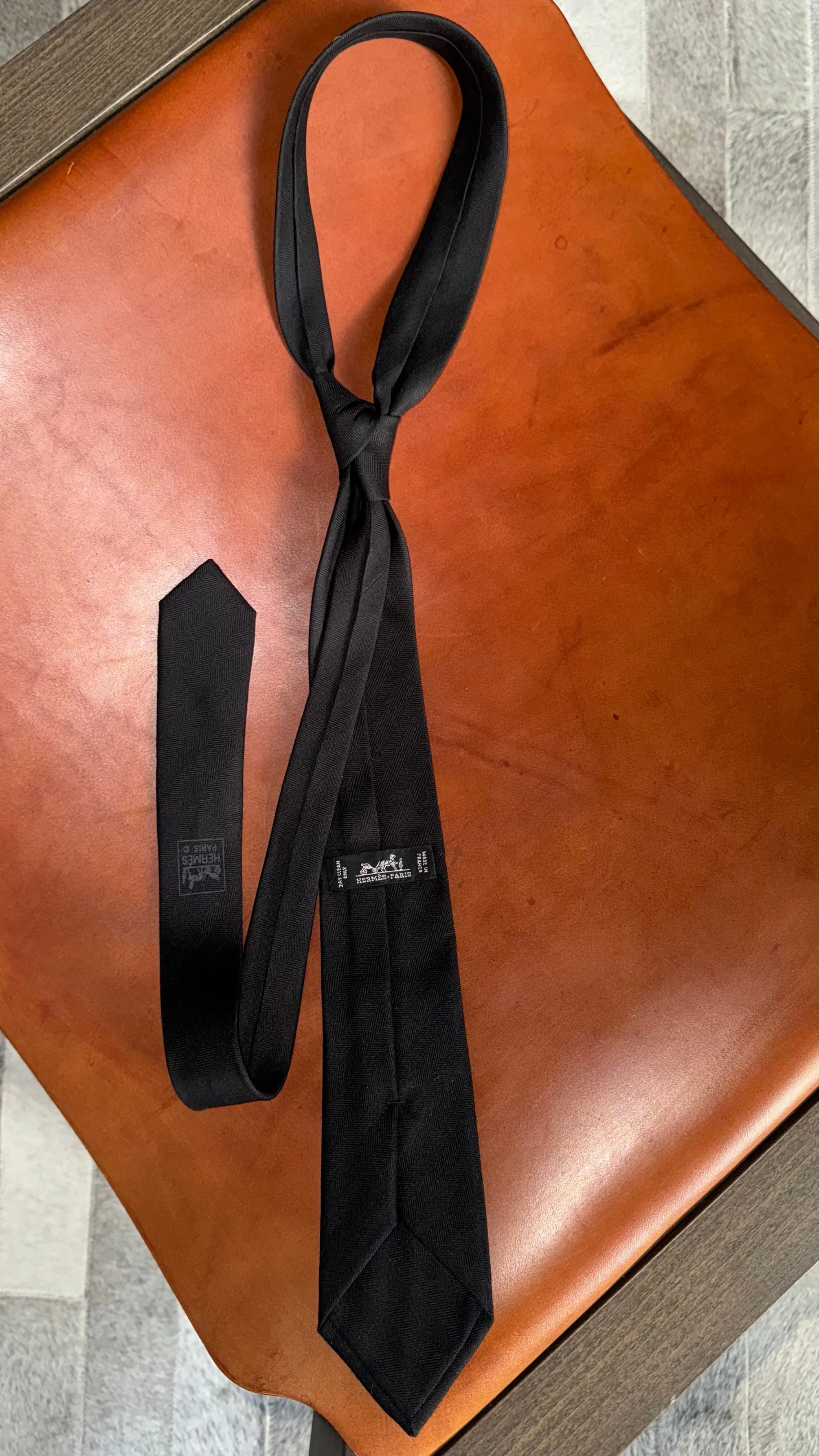 Stylish Mens Hermès Tie for Sale