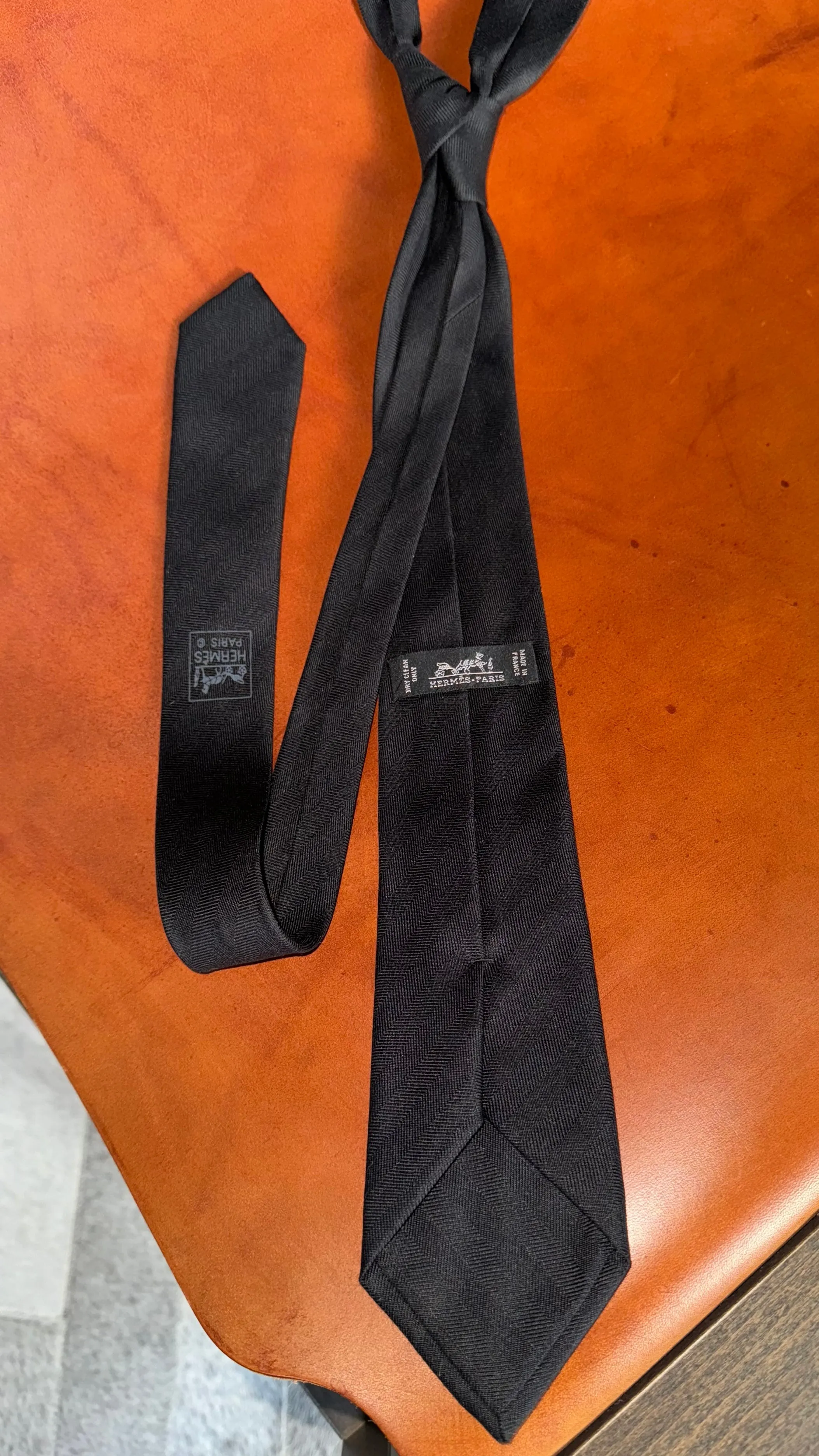 Stylish Mens Hermès Tie for Sale